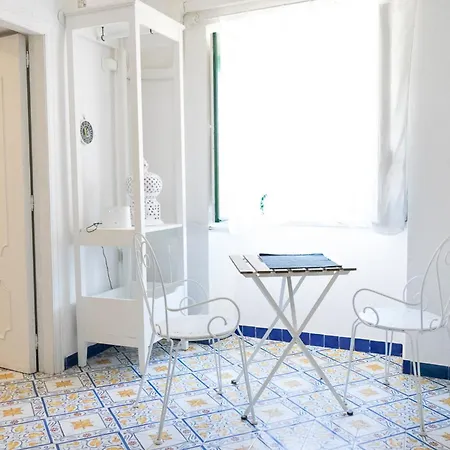 Francesca's House * Minori