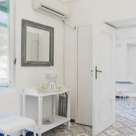 Francesca's House 펜션 *